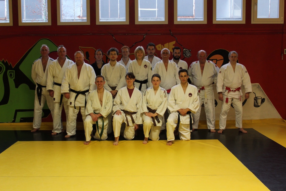 Gruppenbild DAN Prüfung 10.12.16