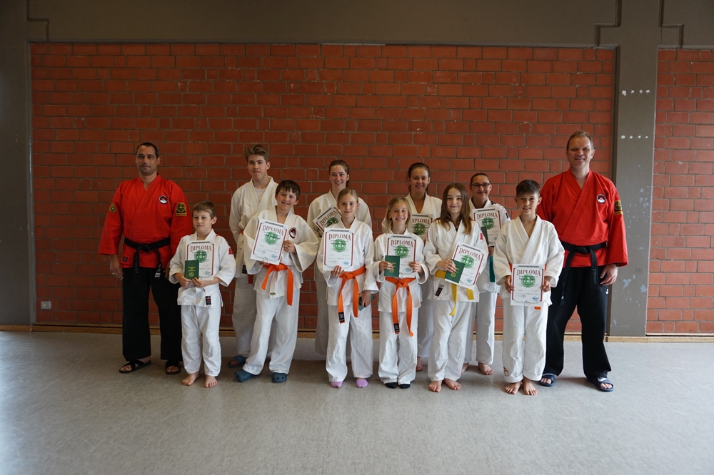 Gruppenfoto Prüfung 19.06.16